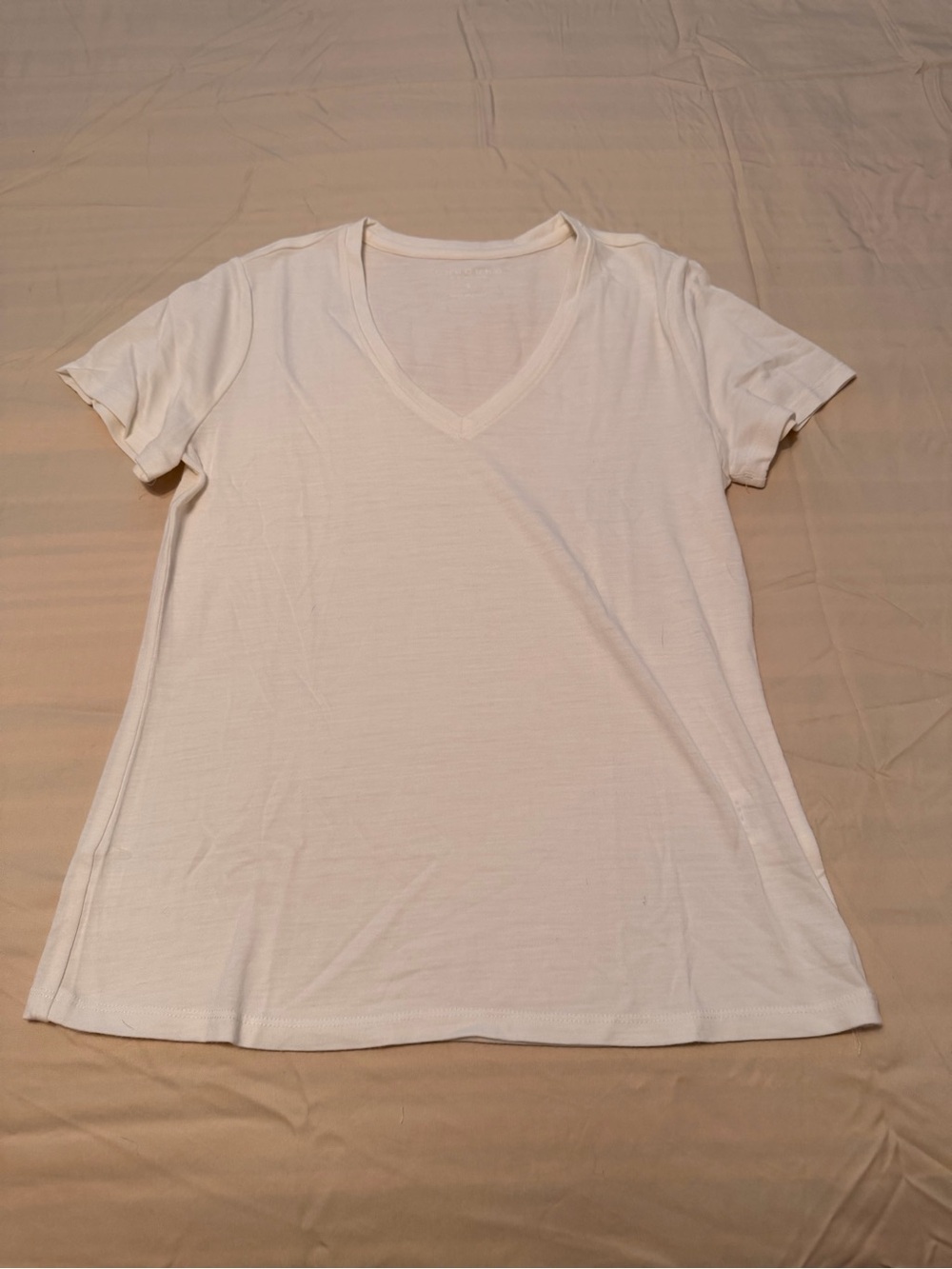 Unbound Merino V-Neck Short Sleeve Tee - Natural White